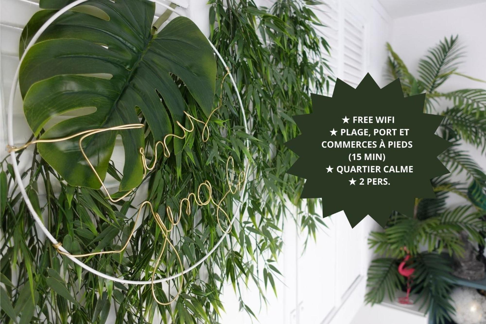 *Tiny Jungle* / Plage, Port Et Commerces A Pied Sausset-les-Pins Exterior photo